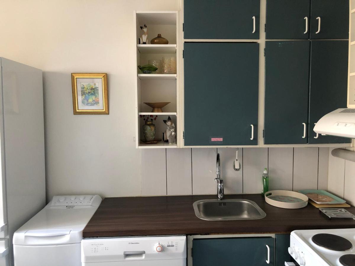 Yksioe 1 Km Jokirannasta Foeriltae/ 2 Km Torilta Apartment Турку Екстериор снимка